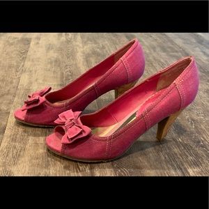 MADDEN GIRL FUCHSIA CORK HEELS w/ BOW, SIZE 10